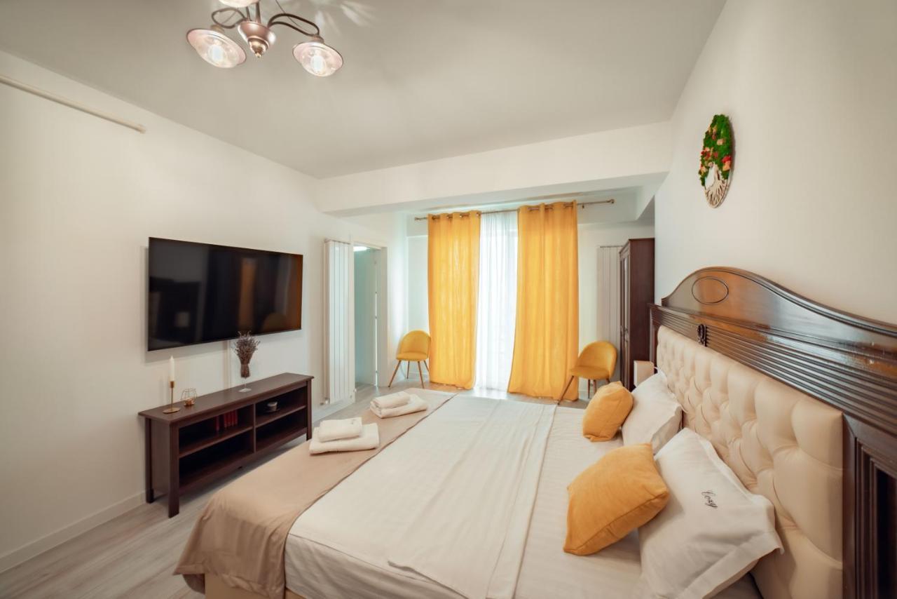 Cozy Aparthotel - Ultracentral Luxury Apartments יאשי מראה חיצוני תמונה