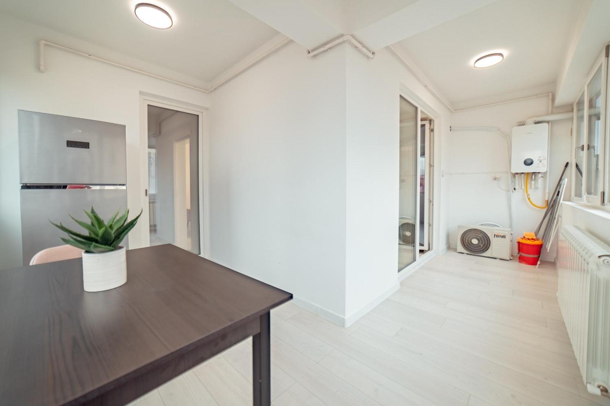Cozy Aparthotel - Ultracentral Luxury Apartments יאשי מראה חיצוני תמונה